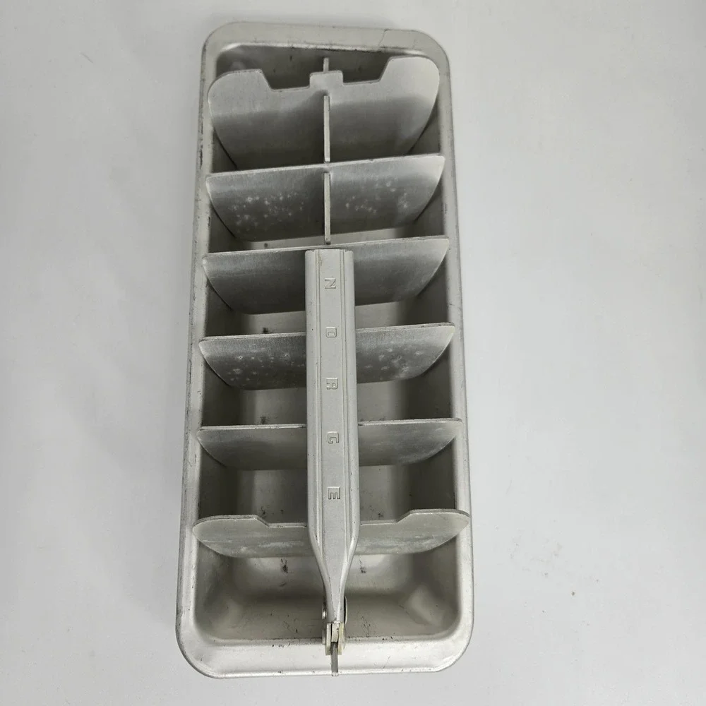 Vintage Norge Aluminum 14 Cube‎ Ice Cube Tray